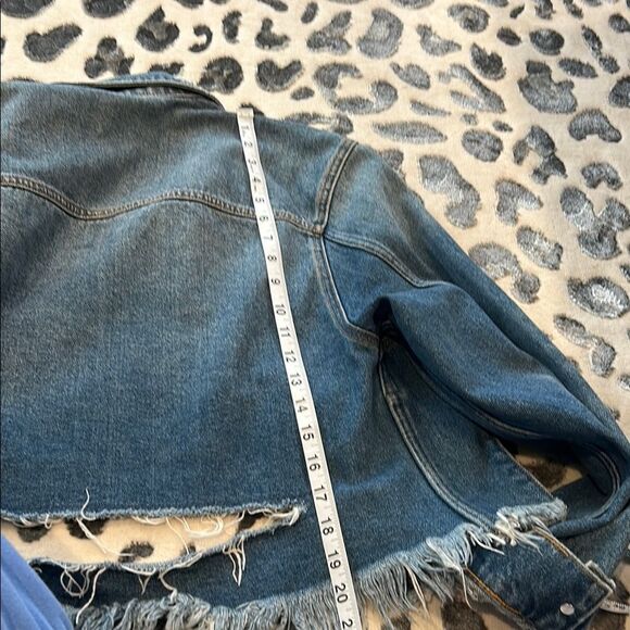 Hidden Distressed Blue Denim Jacket, Size Large - Picture 9 of 9